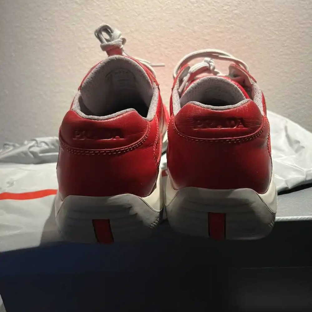 Prada America's cup 🍒 cherry red sz 9 - Picture 5 of 7